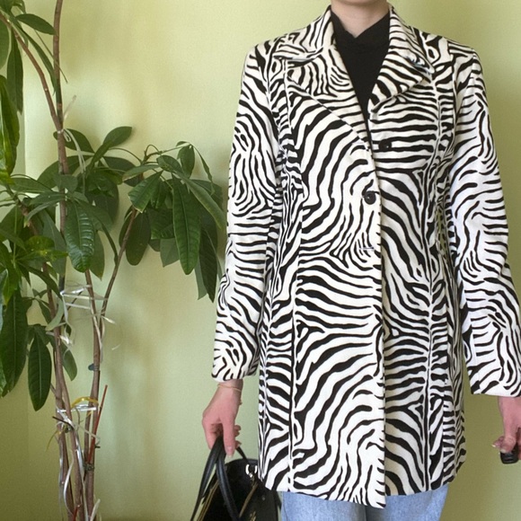 🦓🦓🦓ZEBRA Coat🦓🦓🦓 - Picture 4 of 4